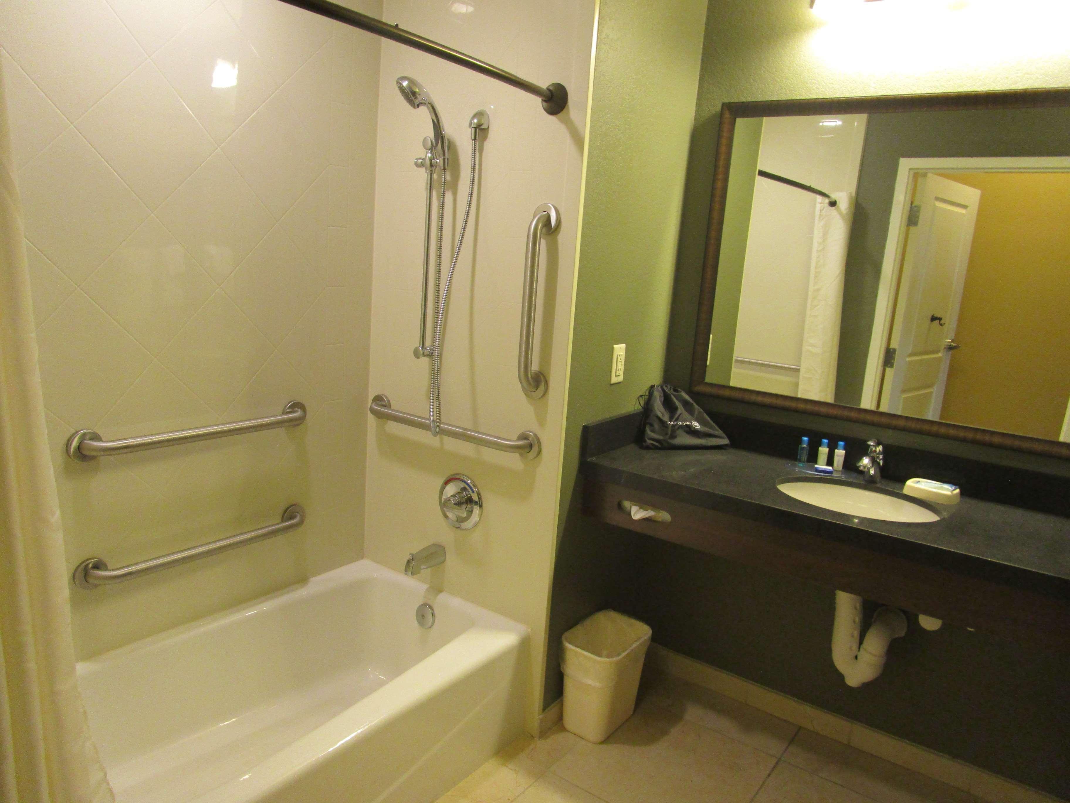 Best Western Plus Hudson Hotel & Suites Exterior foto